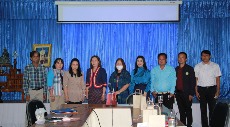 วันที่ 8 ธันวาคม 2566 นายชัยรัตน์ กิตติหิรัญวัฒน์ นายกเทศมนตรีตำบลตลาดแค มอบหมายให้นางวรรณา นานอก รองนายกเทศมนตรีตำบลตลาดแค พร้อมด้วยเจ้าหน้าที่เทศบาลตำบลตลาดแค ร่วมกับสถาบันวิจัยและพัฒนา มหาวิทยาราชภัฏนครราชสีมา ประชุมเชิงปฏิบัติการโครงการวิจัย "การเพิ่มสมรรถนะการบริหารงานขององค์กรปกครองส่วนท้องถิ่นด้านการจัดการภัยพิบัติบนฐานข้อมูลภูมิสารสนเทศ โปรแกรมวิเคราะห์และเมทริกซ์ประเมินความเสี่ยงภัยพิบัติอย่างยั่งยืนในเขตอำเภอโนนสูง 