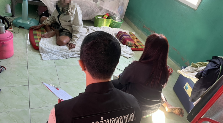 วันที่ 9 มกราคม 2567 นายชัยรัตน์ กิตติหิรัญวัฒน์ นายกเทศมนตรีตำบลตลาดแค มอบหมายให้เจ้าหน้าที่เทศบาลตำบลตลาดแค  ร่วมกับผู้ช่วยเหลือดูแลผู้มีภาวะพึ่งพิงลงพื้นที่ให้บริการด้านสาธารณสุขตามโครงการการจัดระบบการดูแลระยะยาวด้านสาธารณสุขสำหรับผู้สูงอายุที่มีภาวะพึ่งพิงและบุคคลอื่นที่มีภาวะพึ่งพิง (Long Term Care) ตามชุดสิทธิประโยชน์ สปสช. ชุมชนชาววัง หมู่ 2 และชุมชนโนนหนามแดง หมู่ 12 อำเภอโนนสูง จังหวัดนครราชสีมา