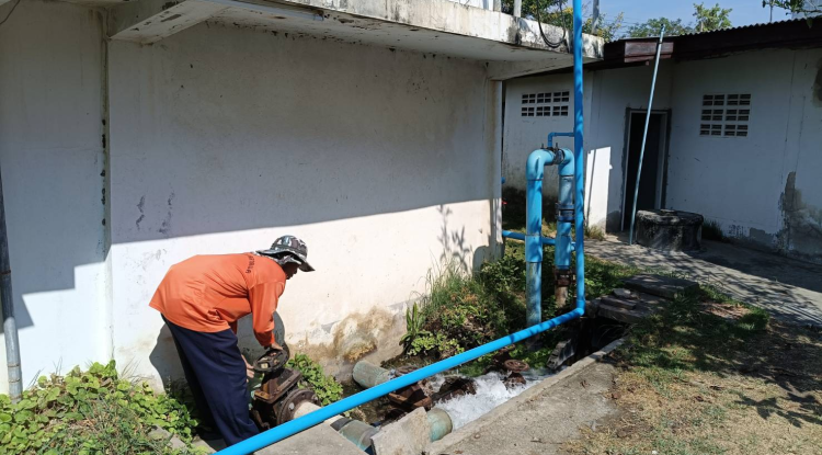 วันที่ 7 มีนาคม  2567 นายชัยรัตน์ กิตติหิรัญวัฒน์ นายกเทศมนตรีตำบลตลาดแค มอบหมายให้เจ้าหน้าที่เทศบาลตำบลตลาดแค  ได้ดำเนินการล้างหน้าทราย โรงผลิดน้ำประปา (ป.2)  เพื่อให้น้ำประปาสะอาดและปลอดภัยสำหรับประชาชนผู้ใช้น้ำของเทศบาลตำบลตลาดแค