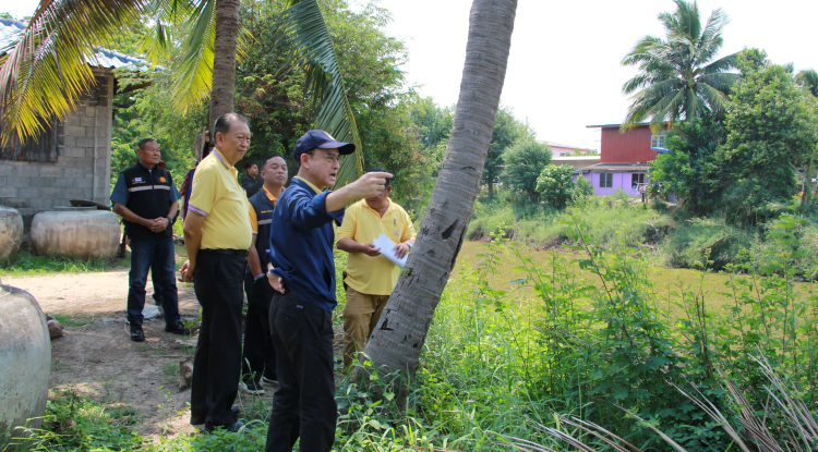 วันที่ 1 เมษายน 2567 นายชัยรัตน์ กิตติหิรัญวัฒน์ นายกเทศมนตรีตำบลตลาดแค พร้อมด้วย นายสมเกียรติ  ตันดิลกตระกูล สมาชิกสภาผู้แทนราษฎร จังหวัดนครราชสีมา เขต 5 และตัวแทนจากกรมเจ้าท่า ร่วมประชุมปรึกษาหารือ พร้อมลงพื้นที่เพื่อหาแนวทางในการพัฒนาขุดลอกแหล่งน้ำลำปราสาท   ตำบลธารปราสาท อำเภอโนนสูง จังหวัดนครราชสีมา