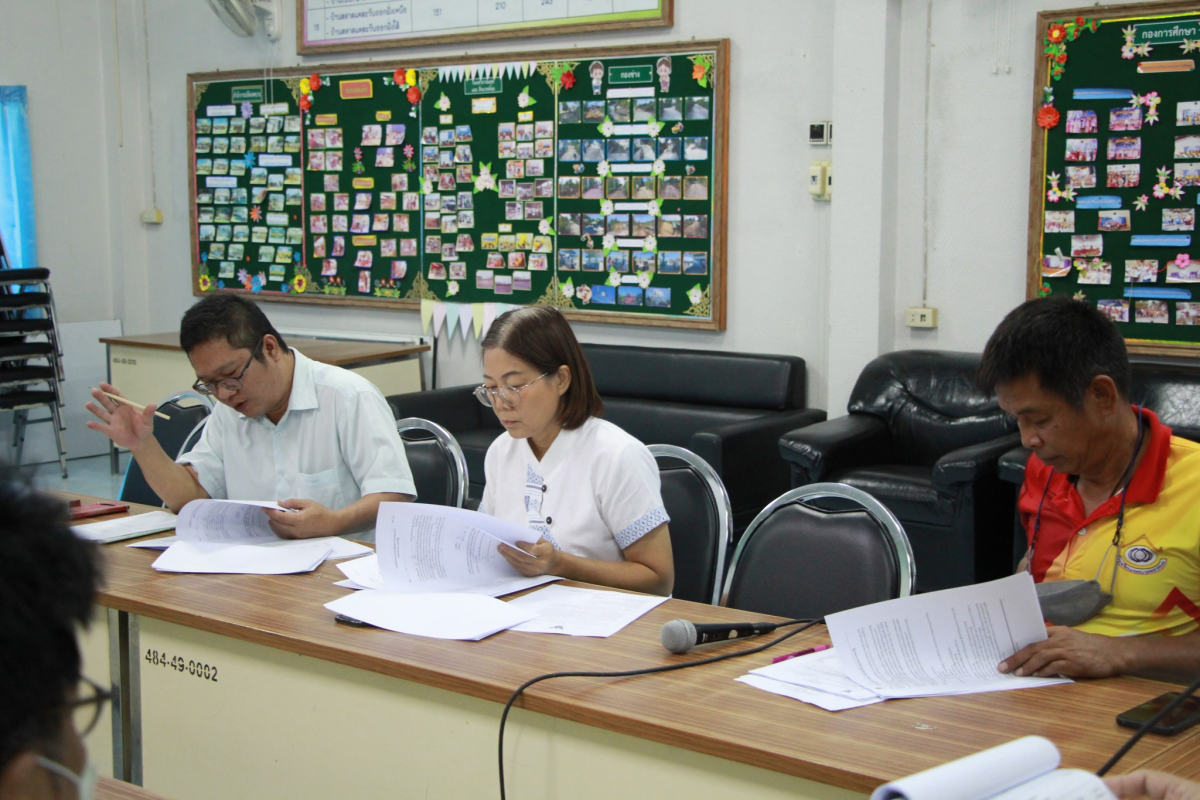 เทศบาลตำบลตลาดแค จัดประชุมคณะกรรมการประเมินผลการควบคุมภายใน เทศบาลตำบลตลาดแค ร่วมประชุมเพื่อกำหนดแนวทางการประเมินผลการควบคุมภายใน ภาพรวมของเทศบาลตำบลตลาดแค ณ ห้องประชุมเทศบาลตำบลตลาดแค อำเภอโนนสูง จังหวัดนครราชสีมา