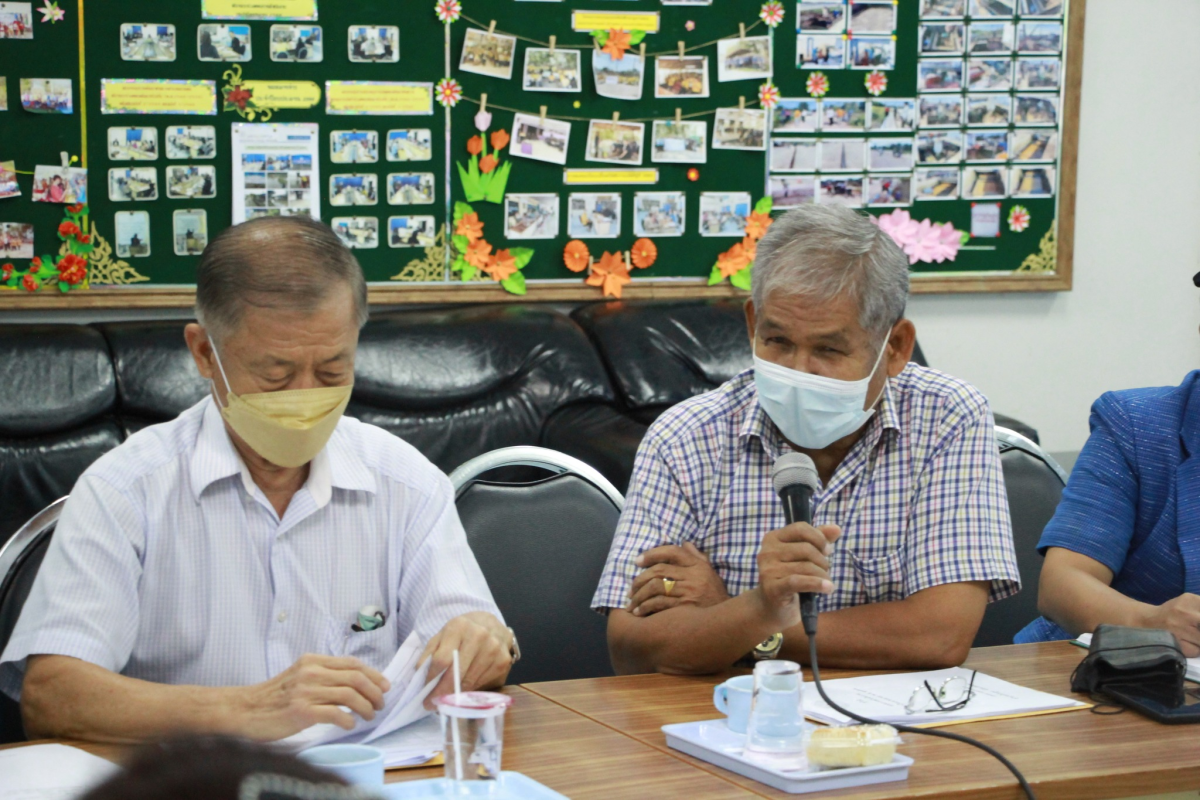 การประชุมคณะกรรมการพัฒนาเทศบาลตำบลตลาดแค ครั้งที่ 2/2566 เพื่อพิจารณาร่างแผนการดำเนินงาน ประจำปีงบประมาณ พ.ศ. 2567 ณ ห้องประชุมเทศบาลตำบลตลาดแค อำเภอโนนสูง จังหวัดนครราชสีมา