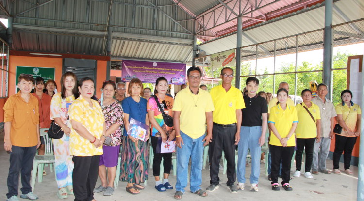 วันที่ 19 กันยายน 2567 นายชัยรัตน์ กิตติหิรัญวัฒน์ นายกเทศมนตรีตำบลตลาดแค มอบหมายให้เจ้าหน้าที่เทศบาลตำบลตลาดแค ร่วมโครงการควบคุมโรคขาดสารไอโอดีนของสมเด็จพระเทพรัตนราชสุดาฯ สยามบรมราชกุมารี ประจำปีงบประมาณ 2567 ตามแนวทางโครงการพระราชดำริด้านสาธารณสุข ณ ชุมชนสำโรงตะวันตก  อำเภอโนนสูง จังหวัดนครราชสีมา