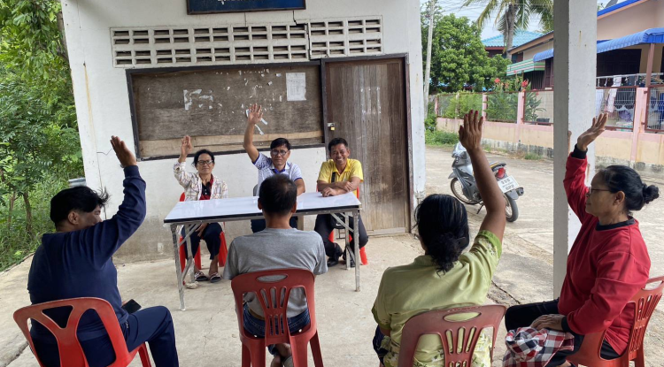 วันที่ 7 พฤศจิกายน 2567 นายชัยรัตน์ กิตติหิรัญวัฒน์ นายกเทศมนตรีตำบลตลาดแค มอบหมายให้เจ้าหน้าที่เทศบาลตำบลตลาดแค ลงพื้นที่ร่วมสังเกตุการณ์ในการประชุมคณะกรรมการชุมชน ชุมชนชาววัง  ตำบลธารปราสาท อำเภอโนนสูง จังหวัดนครราชสีมา