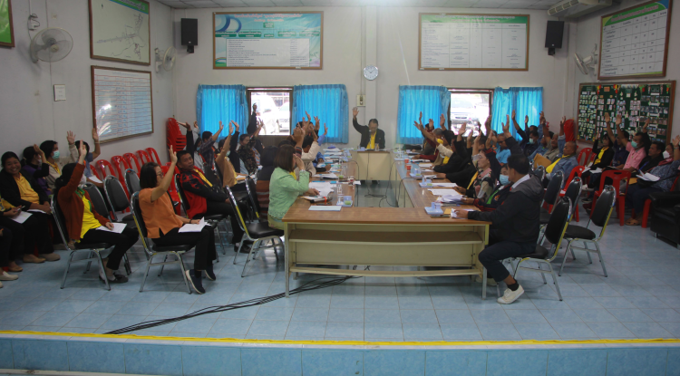 วันที่ 19 ธันวาคม 2567 นายชัยรัตน์ กิตติหิรัญวัฒน์ นายกเทศบาลตำบลตลาดแค  พร้อมด้วยคณะผู้บริหาร สมาชิกสภาเทศบาล  และคณะกรรมการพัฒนาเทศบาล  ร่วมประชุมคณะกรรมการพัฒนาเทศบาล เพื่อพิจารณาร่างแผนพัฒนาท้องถิ่น (พ.ศ. 2566-2070) เพิ่มเติม ฉบับที่  5/2567  ณ ห้องประชุมเทศบาลตำบลตลาดแค อำเภอโนนสูง จังหวัดนครราชสีมา