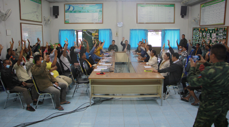 วันที่ 3 มกราคม 2568 นายชัยรัตน์ กิตติหิรัญวัฒน์ นายกเทศมนตรีตำบลตลาดแค พร้อมด้วยคณะผู้บริหาร เจ้าหน้าที่กองพันทหารช่างที่ 202 กรมทหารช่างที่ 2 จังหวัดนครราชสีมา  และตัวแทนประชาชนหมู่ที่ 2  หมู่ที่ 4 และหมู่ที่ 11  ร่วมประชุมประชาคมโครงการขุดลอกแหล่งน้ำลำปราสาท  ตำบลธารปราสาท อำเภอโนนสูง จังหวัดนครราชสีมา