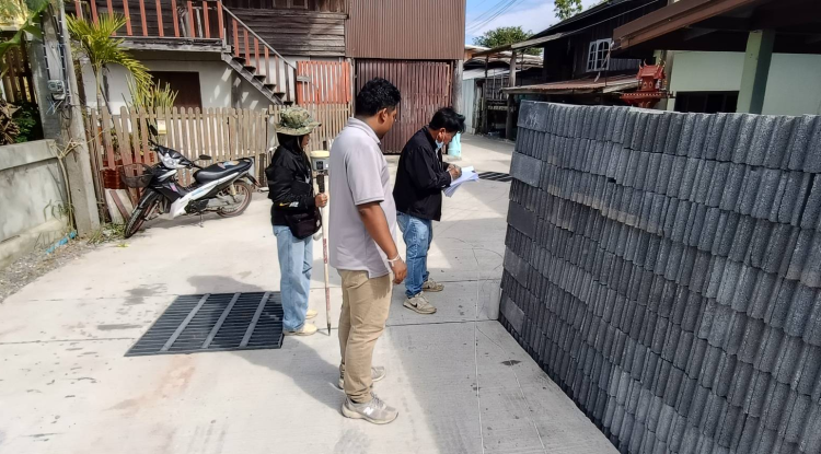 วันที่ 16 มกราคม 2568 นายชัยรัตน์ กิตติหิรัญวัฒน์ นายกเทศมนตรีตำบลตลาดแค มอบหมายให้เจ้าหน้าที่เทศบาลตำบลตลาดแค  ลงพื้นที่ร่วมกับเจ้าหน้าที่สํานักงานที่ดินจังหวัดนครราชสีมา สาขาโนนสูง ชี้แนวเขตที่ดิน ในเขตเทศบาลตำบลตลาดแค