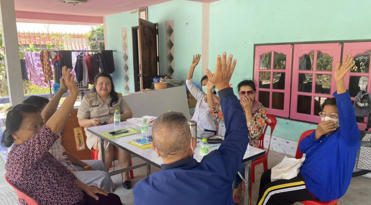 วันที่ 3 กุมภาพันธ์ 2568 นายชัยรัตน์ กิตติหิรัญวัฒน์ นายกเทศมนตรีตำบลตลาดแค มอบหมายให้เจ้าหน้าที่เทศบาลตำบลตลาดแค ลงพื้นที่ร่วมสังเกตุการณ์ในการประชุมคณะกรรมการชุมชน ชุมชนสระแทด และชุมชนโนนหนามแดง ตำบลธารปราสาท อำเภอโนนสูง จังหวัดนครราชสีมา